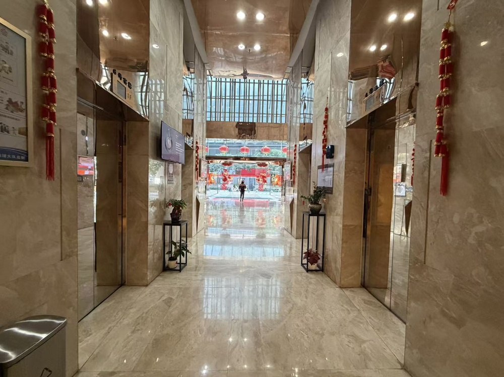 电梯厅1